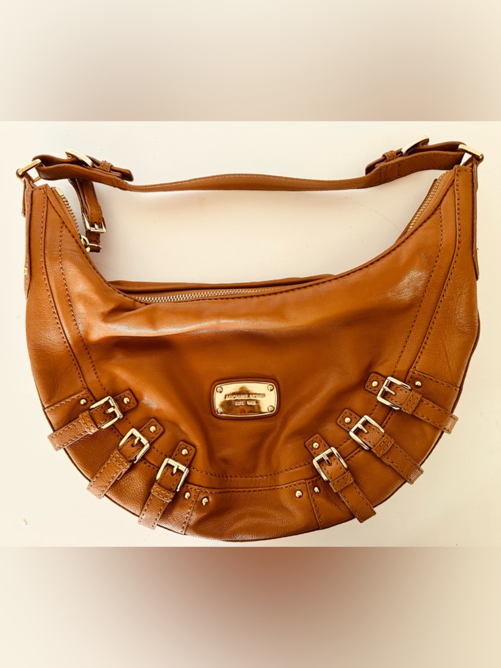 Michael Kors Classic Tan Leather Shoulder Bag - Contemporary Hobo Style